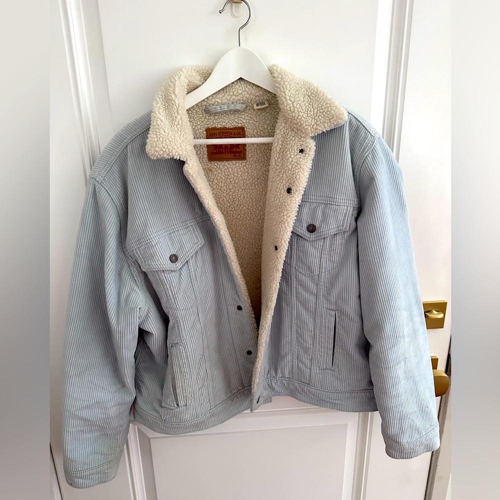 Levi’s Corduroy W/ Sherpa Lining Jacket - Light Blue
